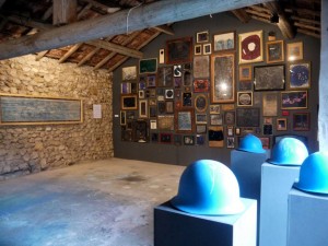 Les Nostalgies de l'Étoile, une installation exposée à la Maison Euzéby (été 2014)